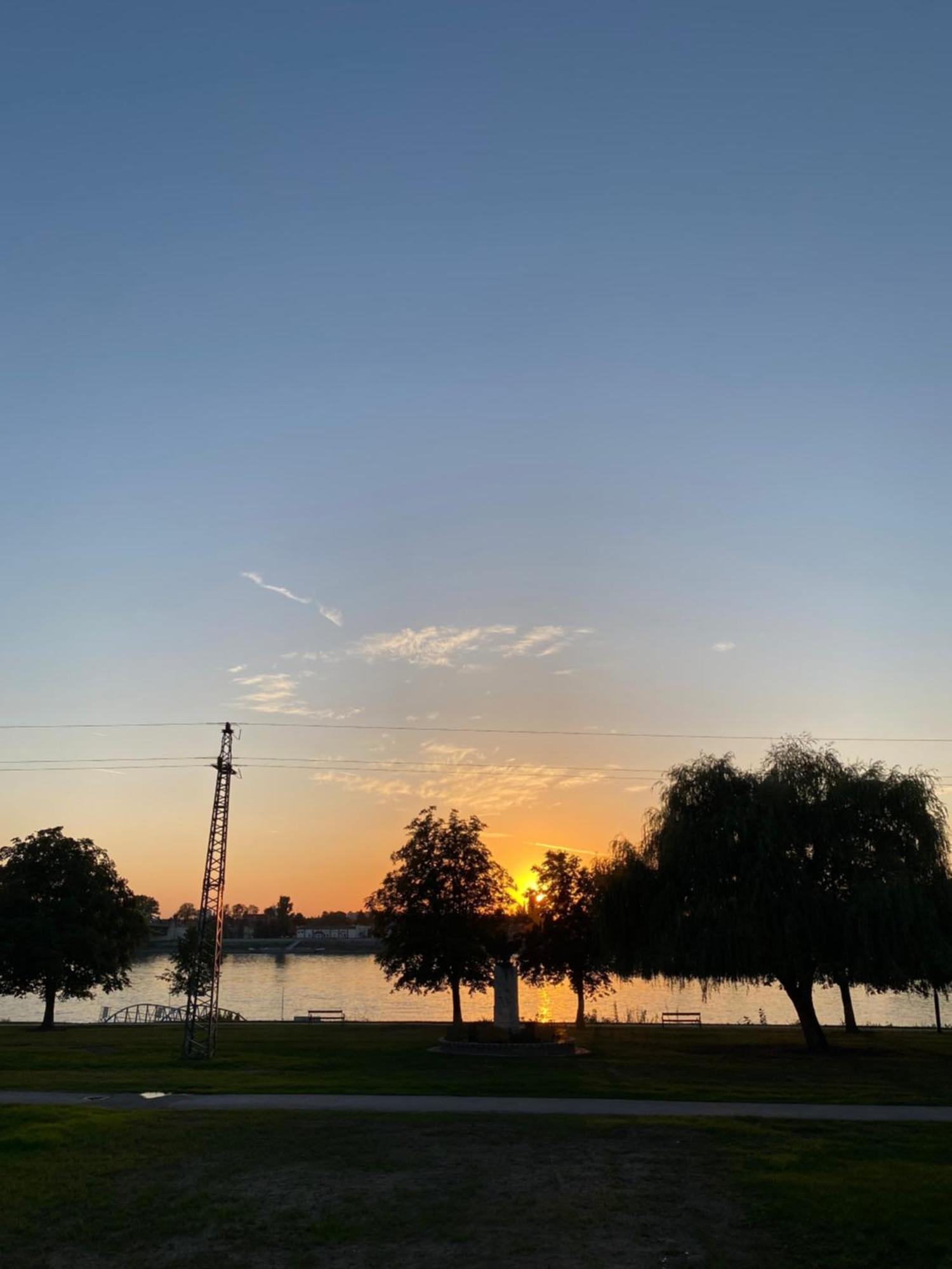 Villa Gran Esztergom Bagian luar foto